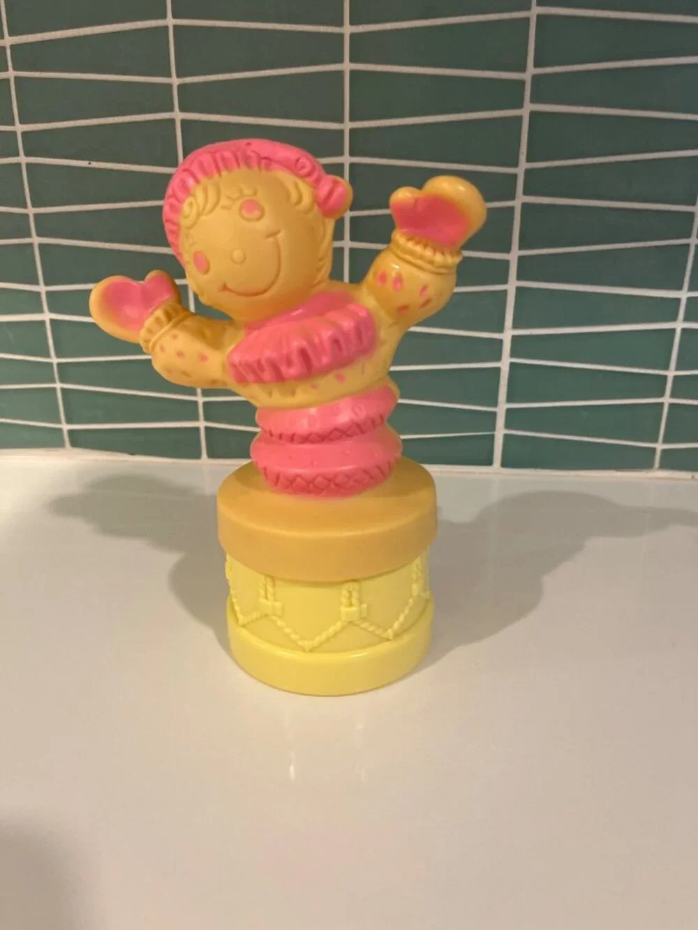 Avon Baby Cream In Vintage Clown-Themed Yellow & Pink 4 Oz Container Unused Coll